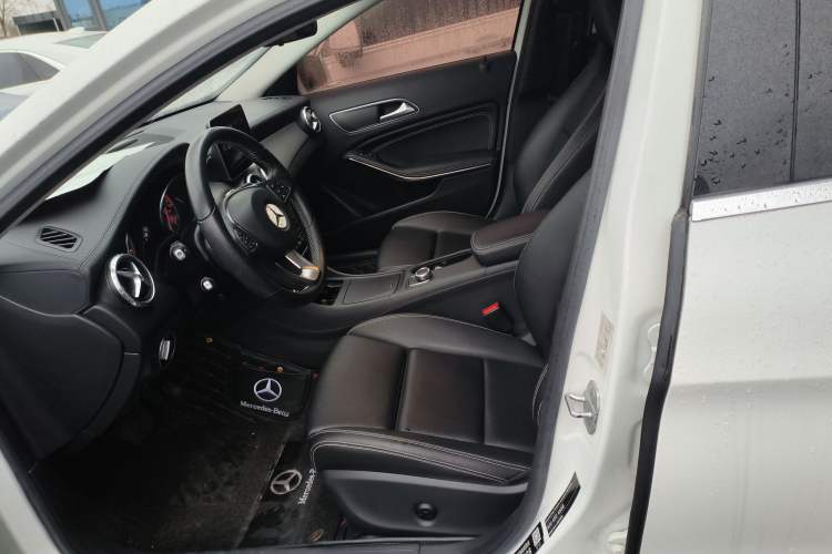 Used Mercedes-Benz GLA 2016 GLA 220 4MATIC Fashion Edition
