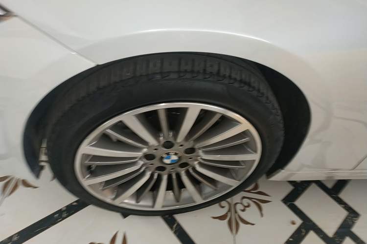 Used BMW 3 Series 2019 320Li Fashion Model
