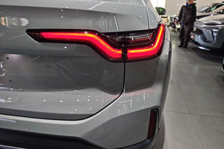 Used Nio EC6 2022 100kWh Signature Edition
