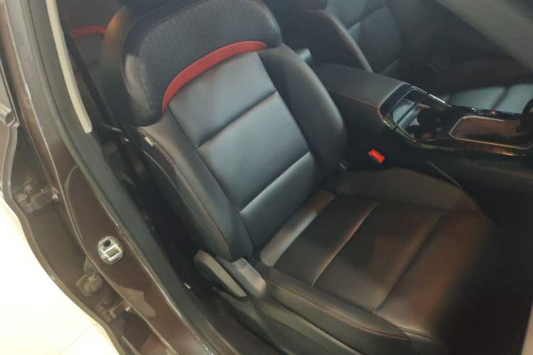 Used MG 5 2023 180 DVVT CVT Fashion Edition
