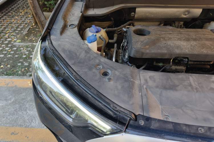 Used Chery Tiggo 9 2023 2.0T Dual-Clutch Two-Wheel Drive Leading Edition 5 Seats
