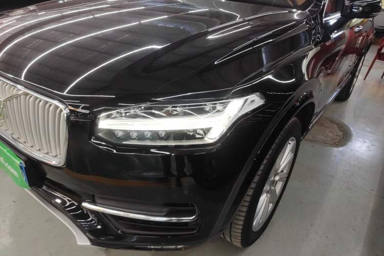 Used Volvo XC90 2019 T6 Zhiyi Edition 7-Seater China VI Standard
