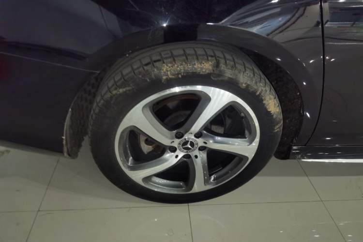 Used Mercedes-Benz E-Class 2017 E 300 L Sport Luxury Edition