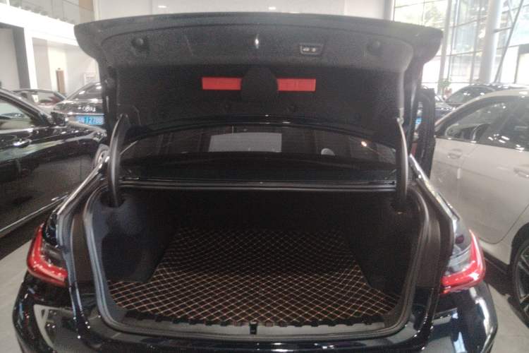 Used BMW 3 Series 2023 325Li M Sport Package
