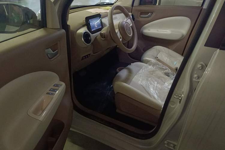 Used Wuling Hongguang MINIEV 2025 Four-Door Version Advanced Edition