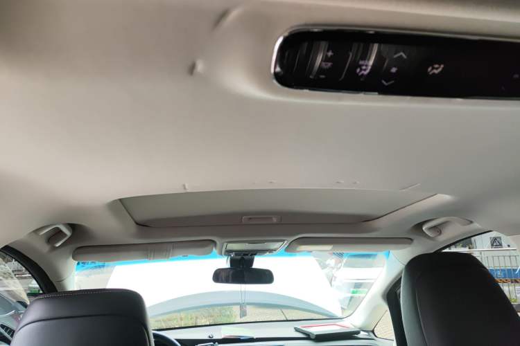 Used Honda Elysion 2019 2.0L Hybrid Luxury Edition