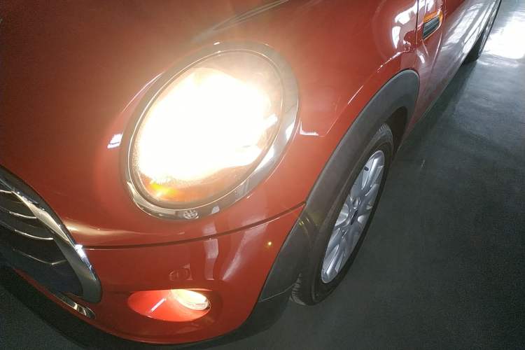 Used  MINI 2014 1.5T COOPER Fun