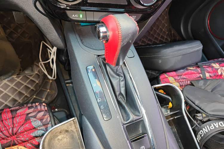 Used Honda XR-V 2015 1.5L LXi CVT Classic Edition