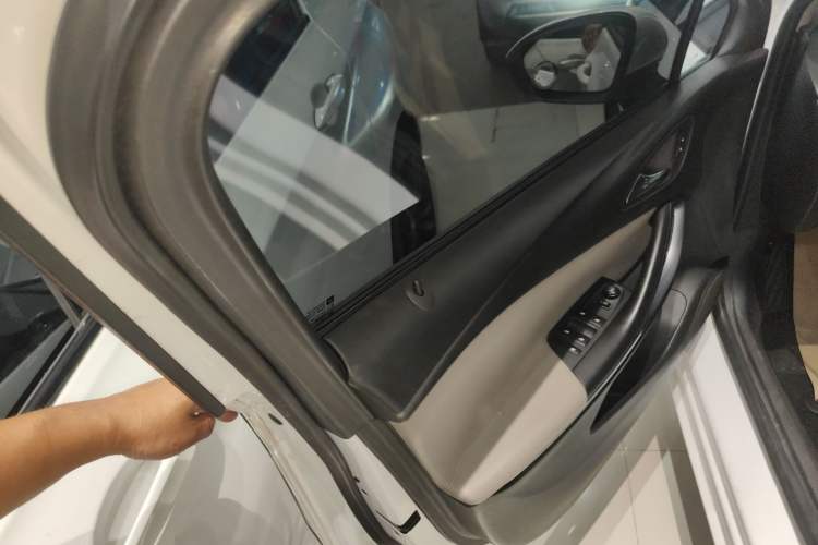 Used Buick Verano 2016 Hatchback 15S Automatic Leading Model