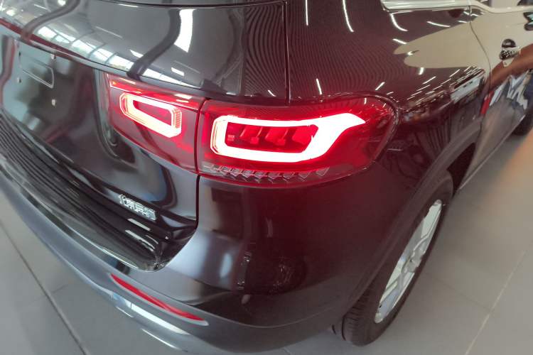 Used Mercedes-Benz GLB 2022 Second Facelift GLB 200 Dynamic Edition
