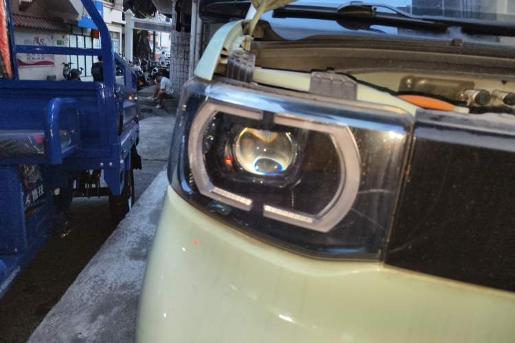 Used Wuling Hongguang MINIEV 2021 Macaron Premium Model – Lithium Iron Phosphate
