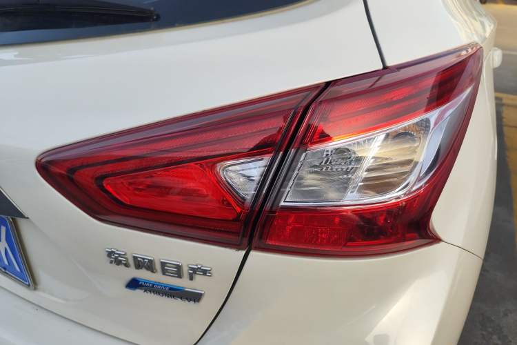 Used Nissan Tiida 2019 1.6L CVT Smart Drive Version China VI Standard
