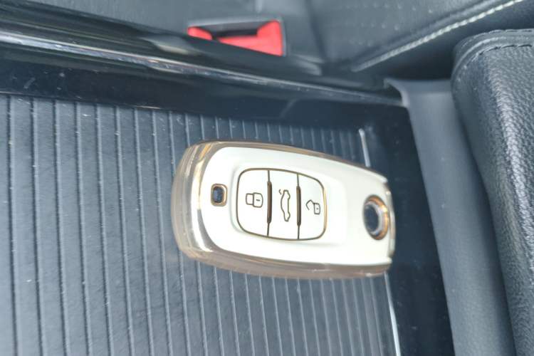 Used Volkswagen Phideon 2018 380TSI Two-Wheel Drive Business Edition