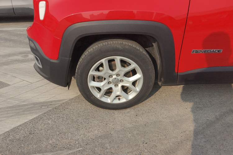 Used  Renegade 2017 180T Automatic High-Energy Version
