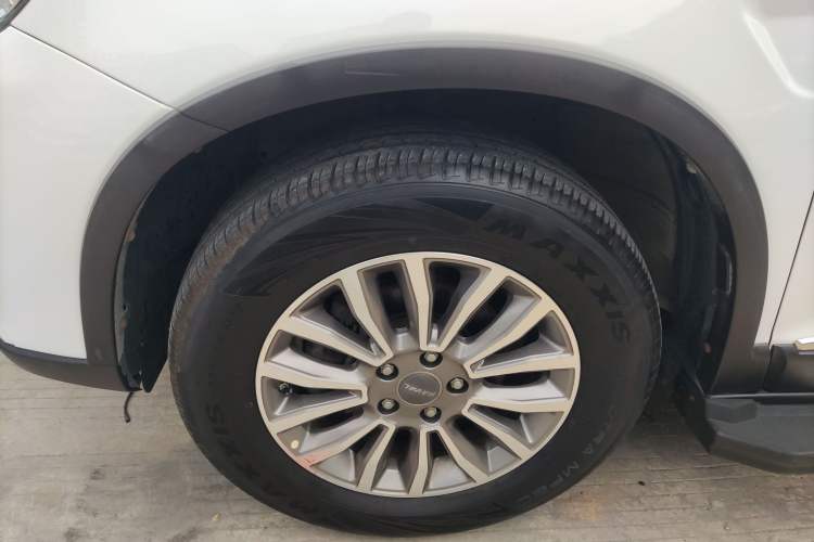 Used Haval H6 2015 Sport Edition 1.5T Automatic Two-Wheel Drive Luxury Model