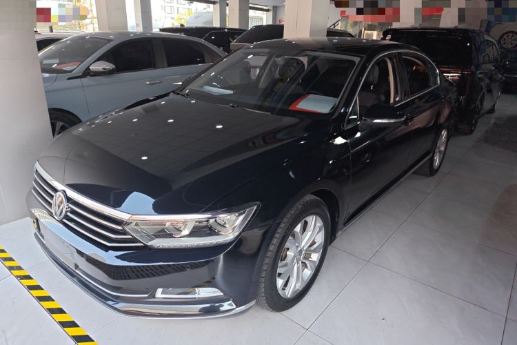 Used Volkswagen Magotan 2018 330TSI DSG Luxury Model