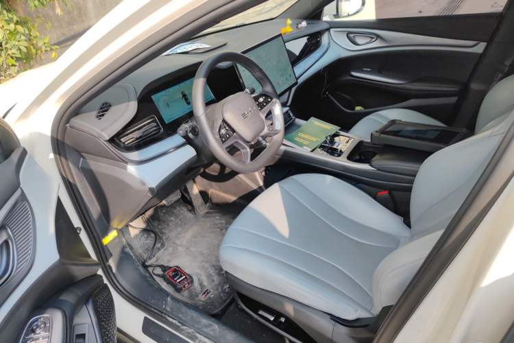 Used BYD Seal 2023 DM-i 1.5L 121km Luxury Model