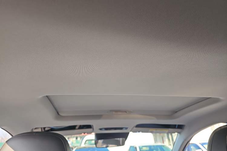 Used  L6 2025 EM-i 140km Starship Edition