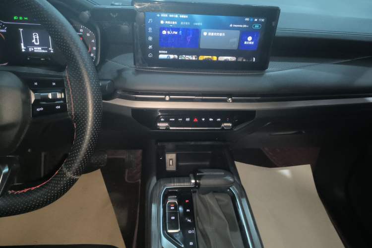 Used Wuling Jiachen 2022 1.5T CVT Deluxe Flagship Edition
