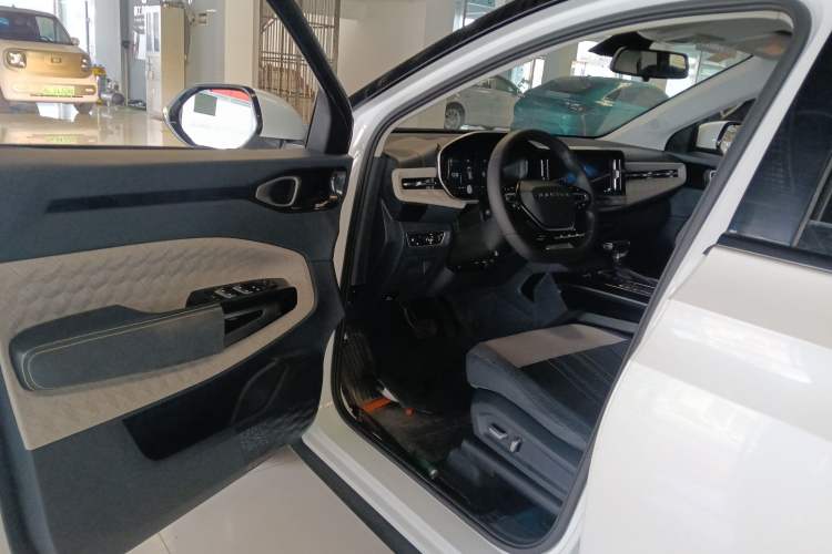 Used Baojun RM-5 2019 1.5T CVT 24-Hour Online Luxury Version 7 Seats