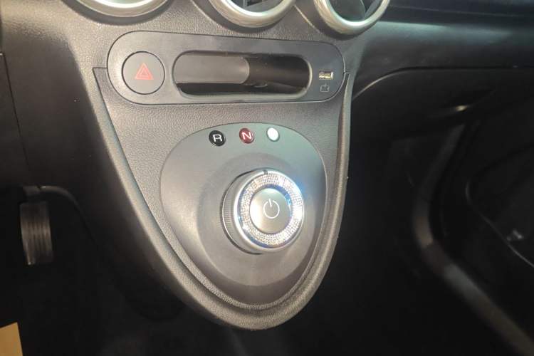 Used ORA Black Cat 2021 301 km Basic Version
