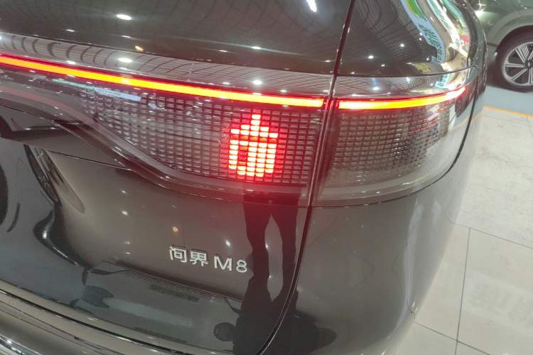 Used Hima AITO M8 2025 Extended-Range Ultra Version 53.4 kWh 6-Seater Edition