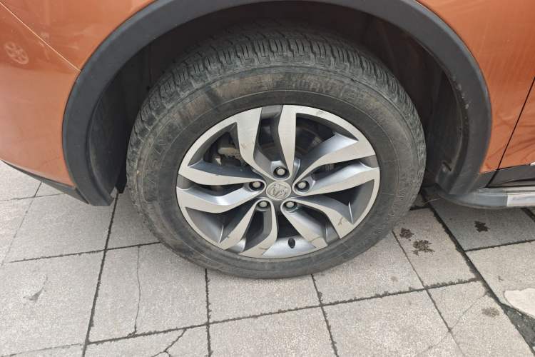 Used BAIC Weiwang S50 2016 1.5T CVT Joyful Premium Edition