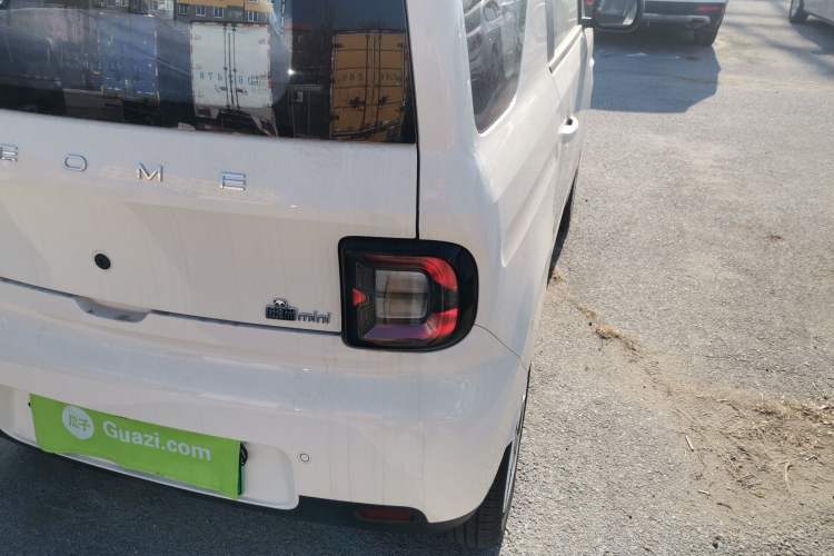 Used  Panda 2025 210 km – Yuanqi Bear