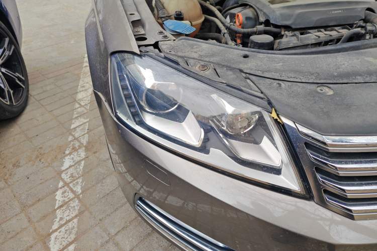 Used Volkswagen Magotan 2013 1.8TSI Luxury Model
