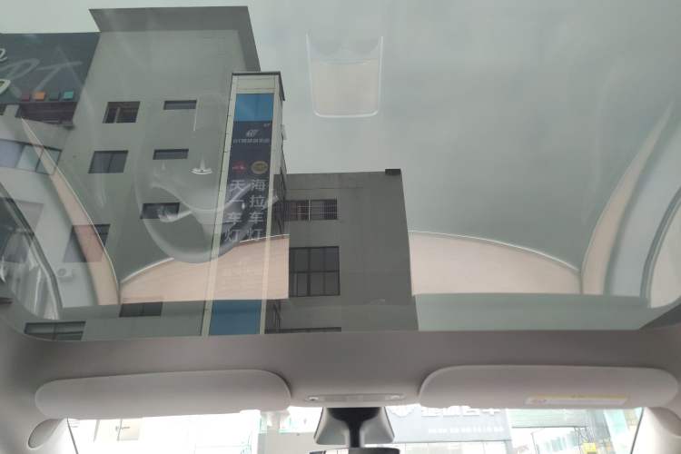 Used Tesla Model Y 2021 Long-Range All-Wheel-Drive Version 3D7