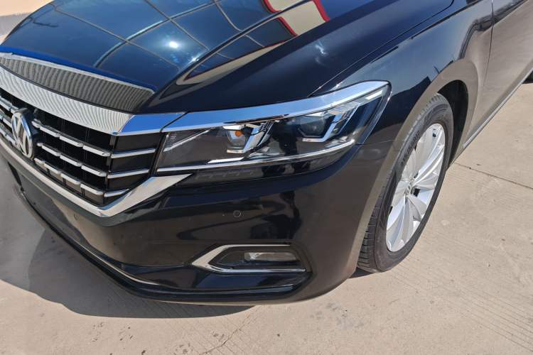 Used Volkswagen Passat 2019 330TSI Elite Edition China VI
