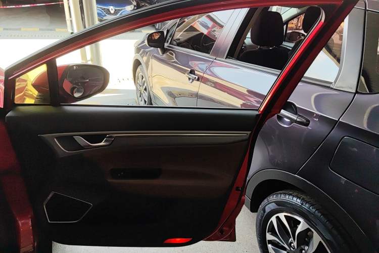 Used Geely Auto Emgrand GS 2018 Lingchao Edition 1.4T Automatic ZhenShang Smart Connectivity Model
