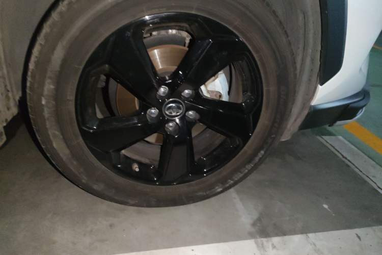 Used Toyota RAV4 2020 Dual-Engine 2.5L E-CVT 4x4 Elite PLUS Edition
