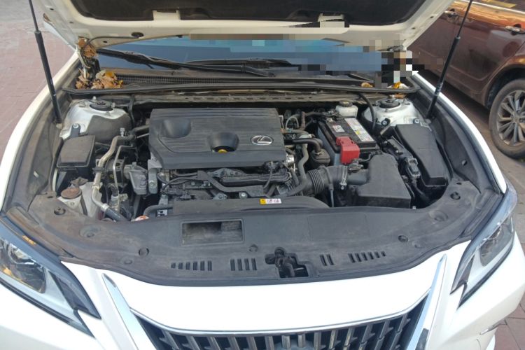 Used Lexus ES 2023 200 Excellence Edition
