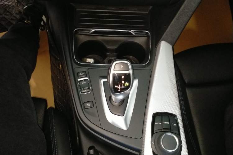 Used BMW 3 Series 2019 320i M Sport Package
