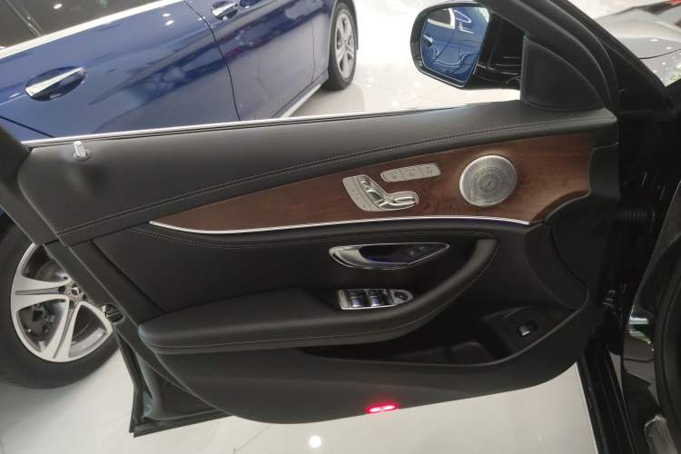 Used Mercedes-Benz E-Class 2020 E 300 L Luxury Model
