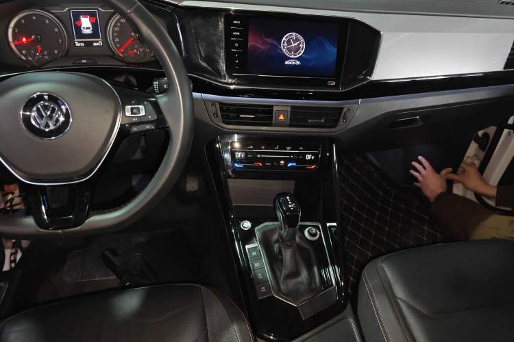 Used Volkswagen Tayron 2020 330TSI Two-Wheel Drive Luxury Smart Connectivity Version
