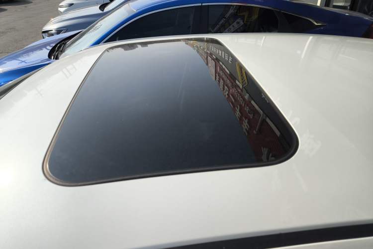 Used Nissan Lannia 2016 1.6L CVT Smart Cool Edition