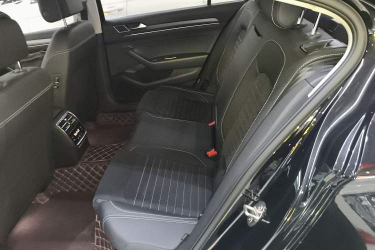 Used Volkswagen Magotan 2020 330TSI DSG Luxury Edition
