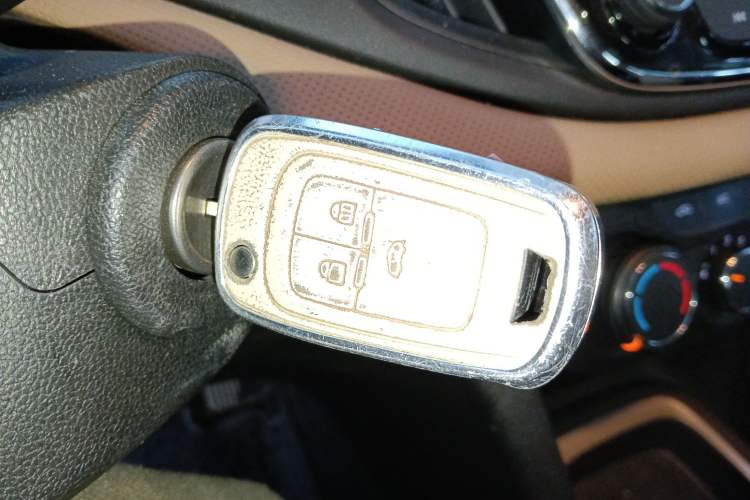 Used Chevrolet Monza 2020 320 Automatic Enjoyment Edition
