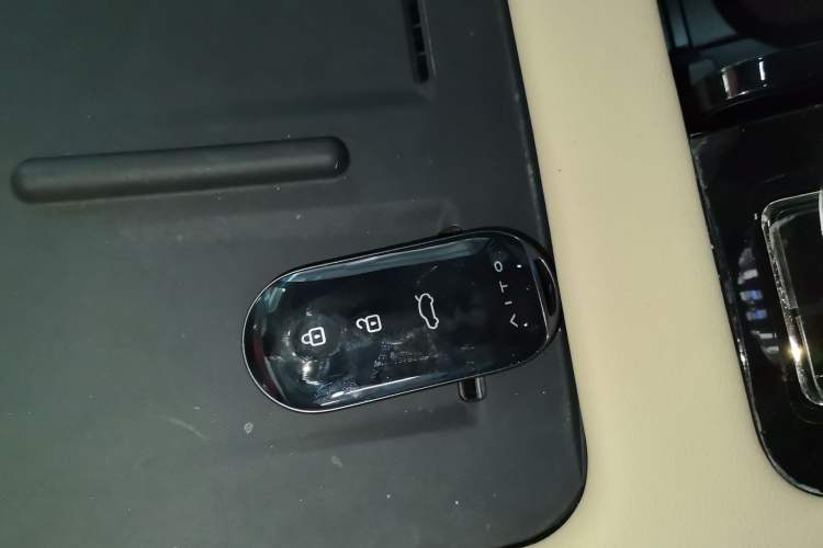 Used Hima AITO M7 2022 1.5T Four-Wheel Drive Luxury Edition