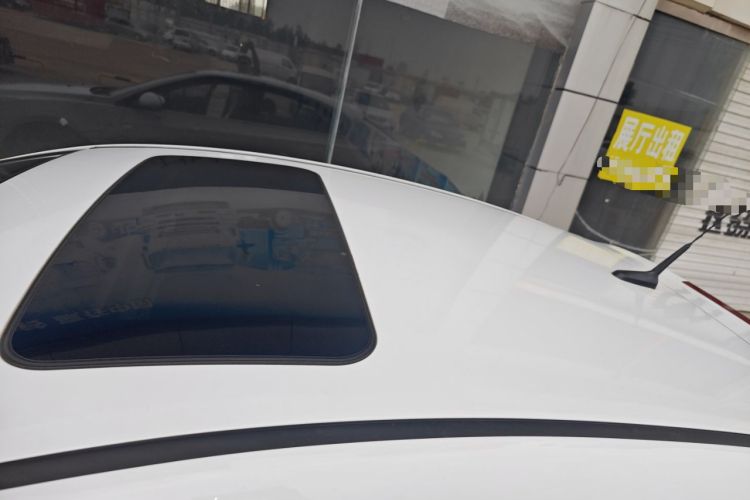 Used Chevrolet Cruze 2013 Hatchback 1.6L Automatic Luxury Model
