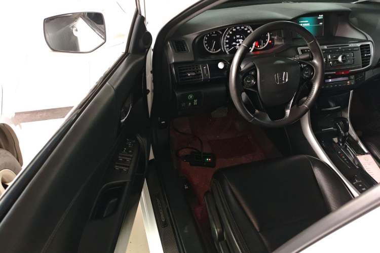 Used Honda Accord 2016 2.0L Elite Edition
