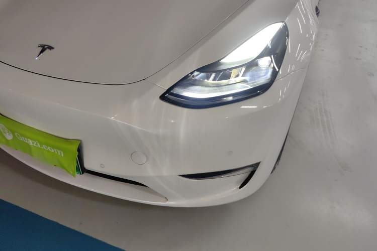 Used Tesla Model Y 2021 Long-Range All-Wheel-Drive Version 3D7