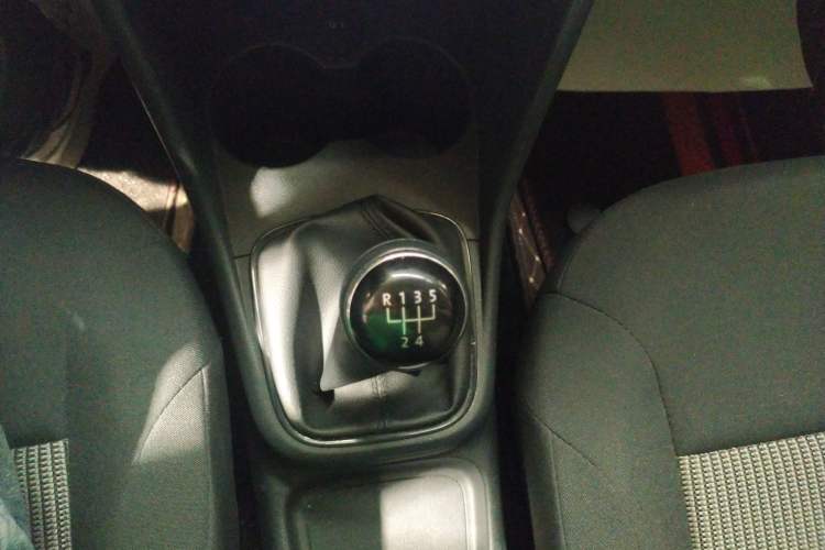 Used Volkswagen Polo 2016 1.4L Manual Fashion Model
