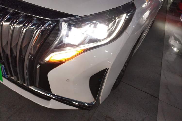 Used GAC Trumpchi M8 2021 Lingxiu Series 390T Deluxe Edition
