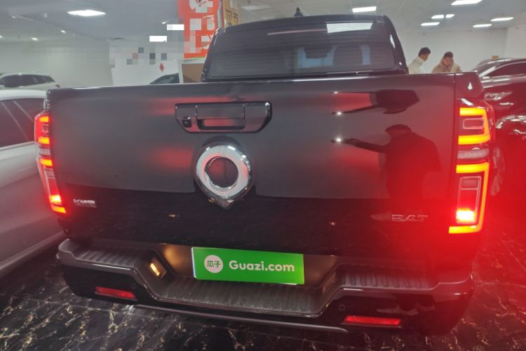 Used Great Wall Poer 2024 2.4T Passenger Version Automatic Diesel 4x4 Comfort Trim
