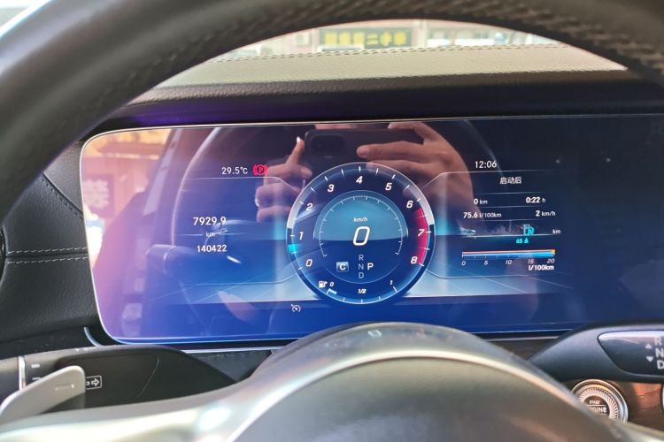 Used Mercedes-Benz E-Class 2019 E 300 L Sporty and Stylish Model