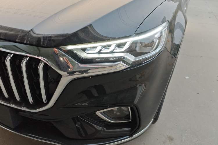 Used Hongqi HS5 2022 Revised Version 2.0T Smart Connect Flagship Edition