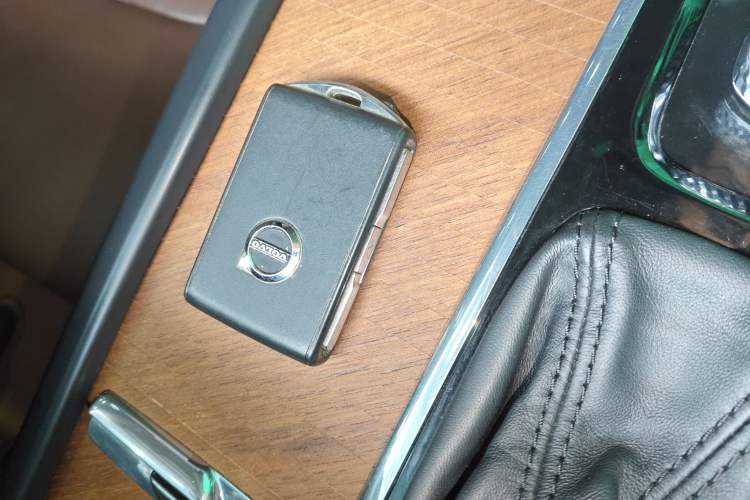 Used Volvo S90 2020 Facelifted T5 Zhiyi Luxury Edition
